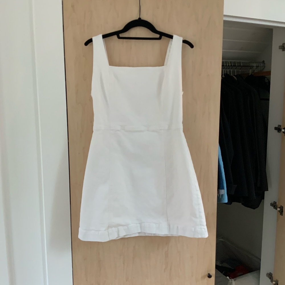 Alice + Olivia denim white dress